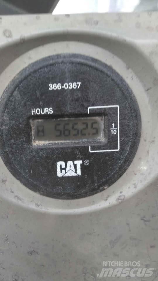 CAT 320EL Pásové rýpadlá