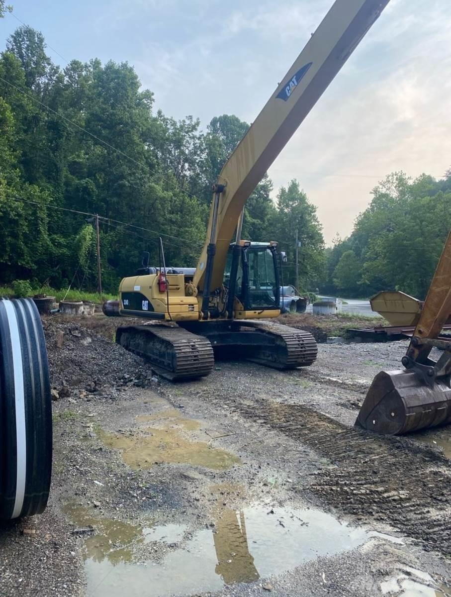 CAT 324DL Rýpadlá s dlhým dosahom