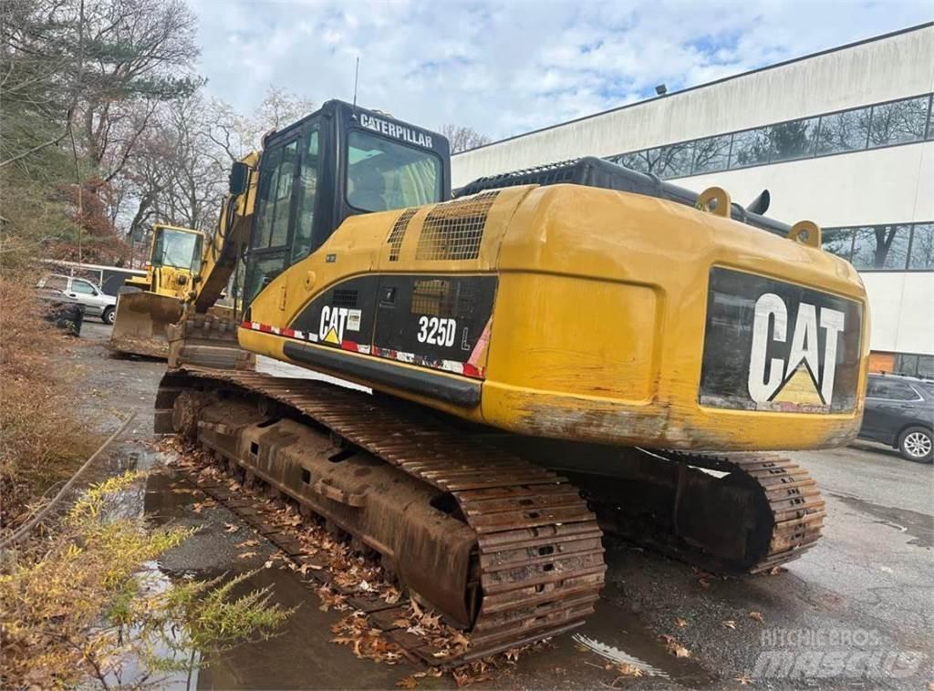 CAT 325DL Pásové rýpadlá