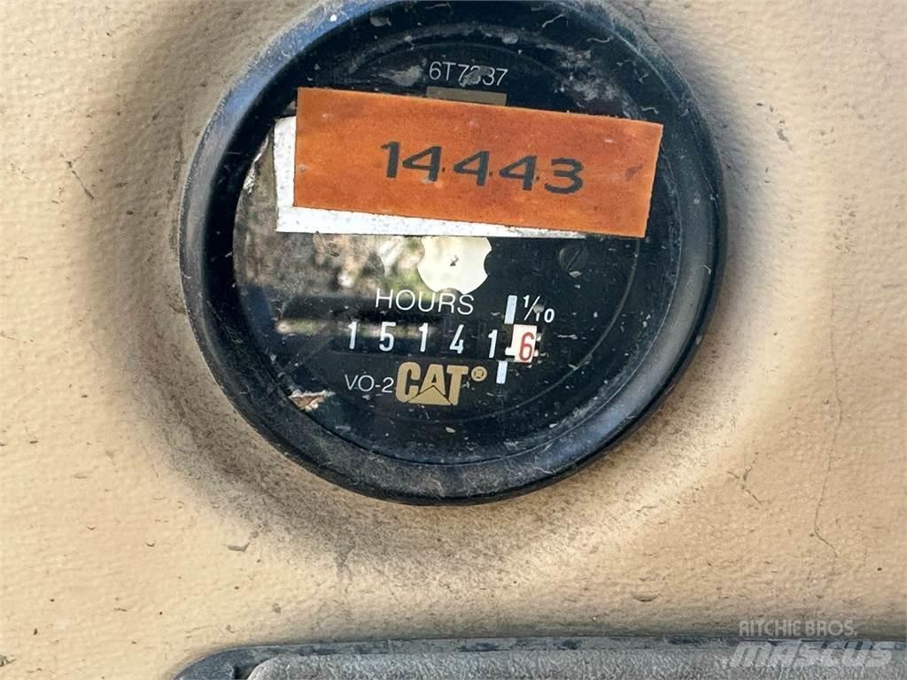 CAT 330B Pásové rýpadlá