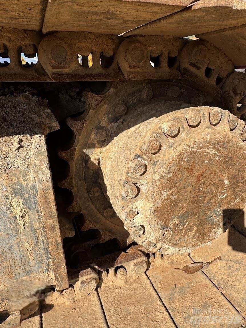 CAT 330CL Pásové rýpadlá