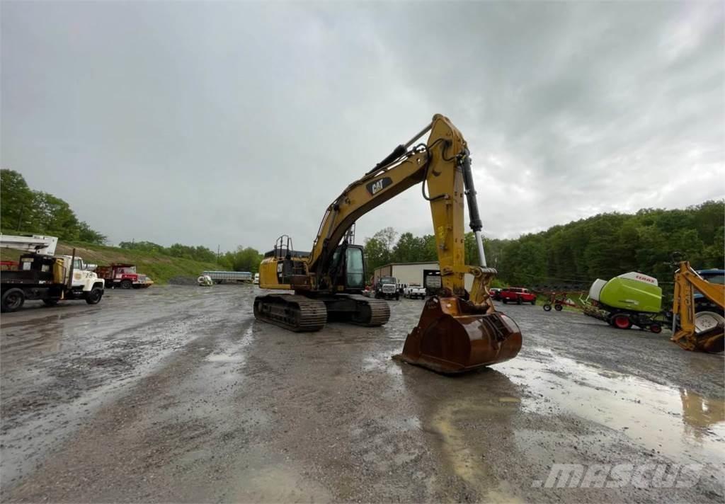 CAT 349E Pásové rýpadlá