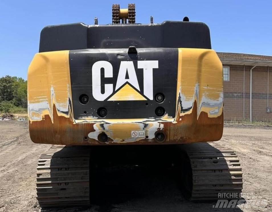 CAT 349F Pásové rýpadlá