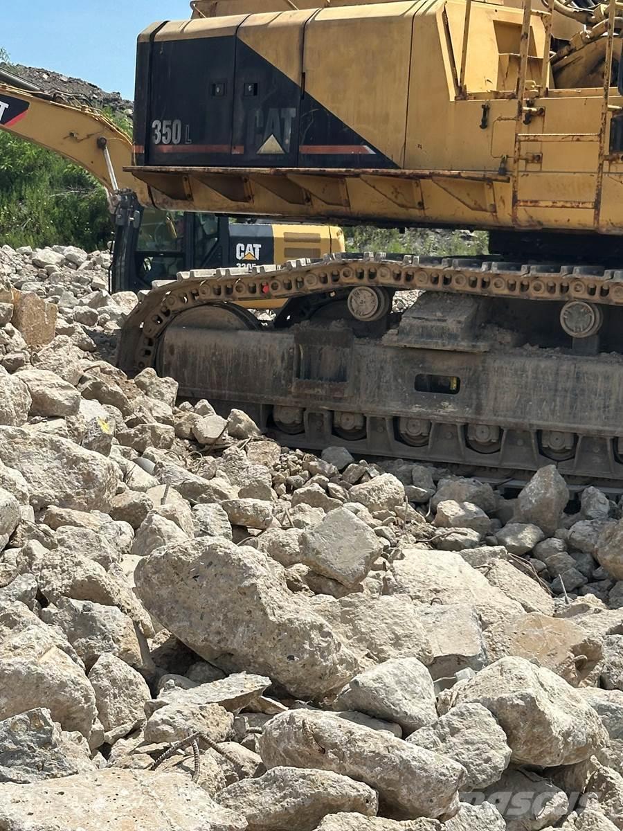 CAT 350L Pásové rýpadlá