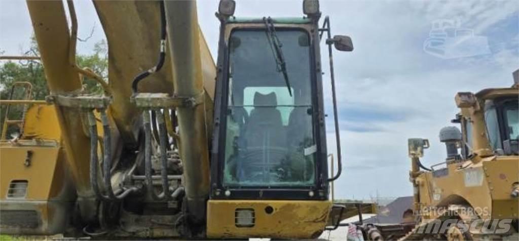 CAT 385B Pásové rýpadlá