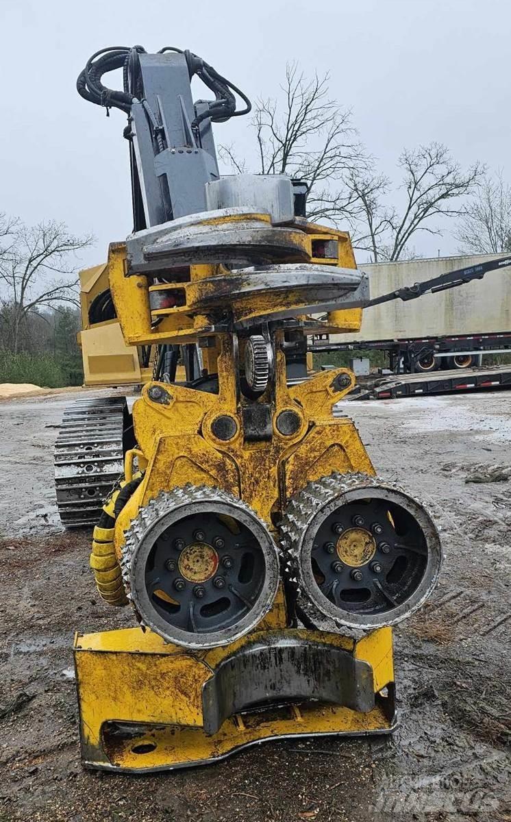 CAT 501HD Stínacie harvestory