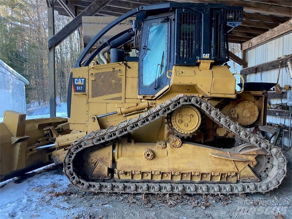 CAT 517 Skiddery