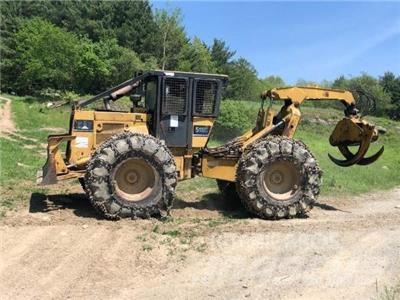 CAT 518C Skiddery