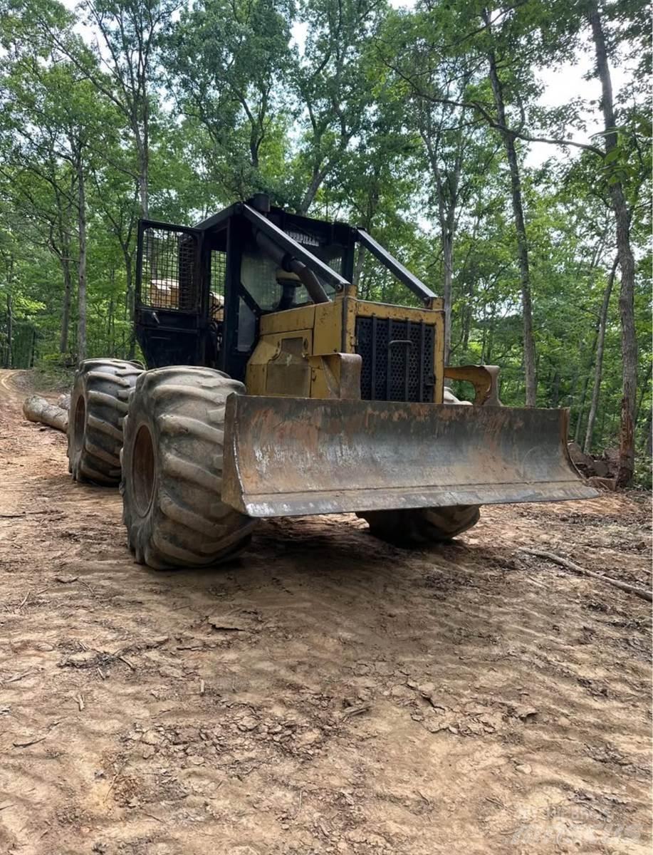 CAT 518C Skiddery