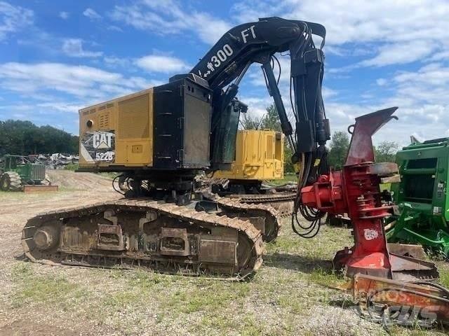 CAT 522B Stínacie harvestory