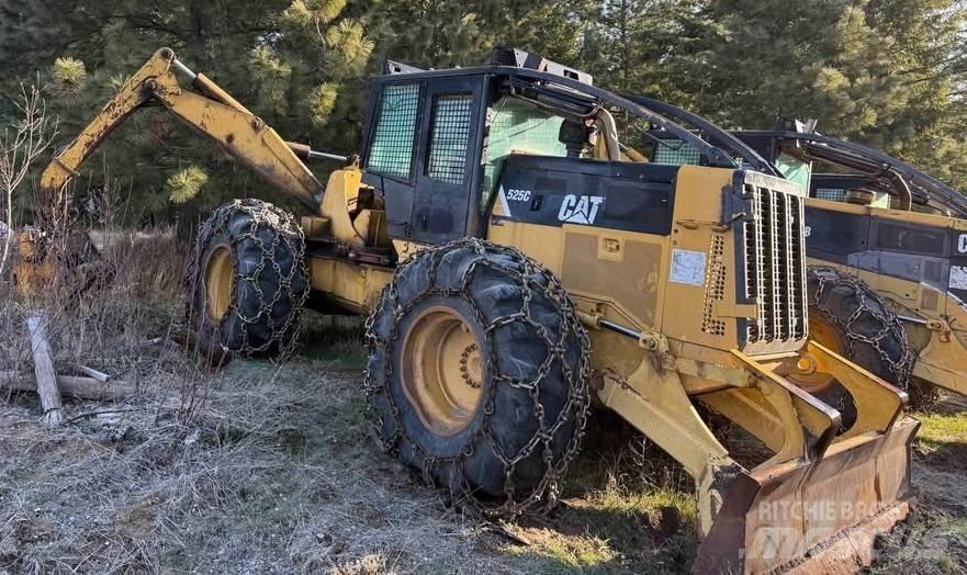 CAT 525C Skiddery