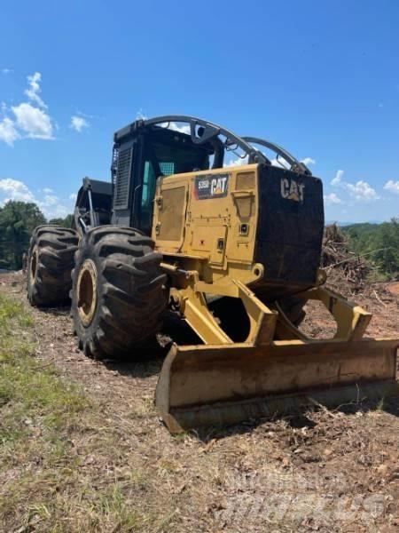 CAT 525D Skiddery