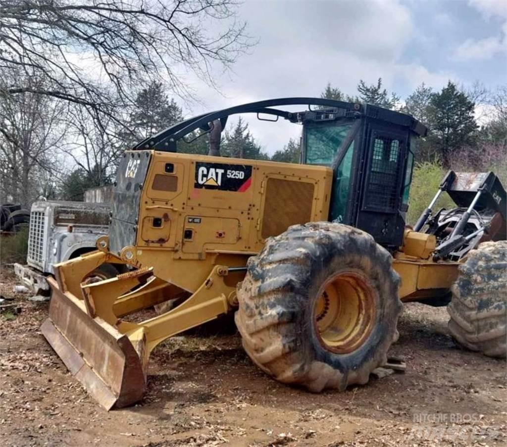 CAT 525D Skiddery