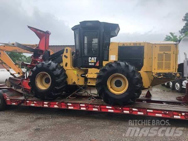 CAT 563C Stínacie harvestory