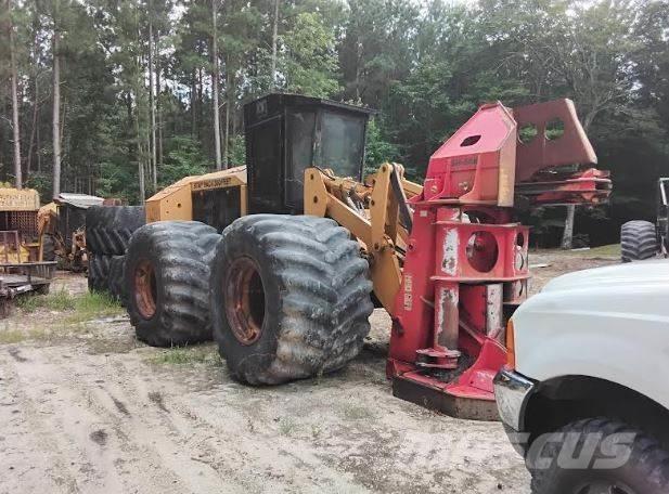 CAT 573 Stínacie harvestory