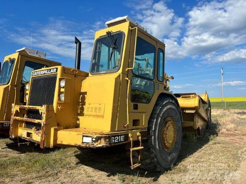 CAT 621E Skrejpre