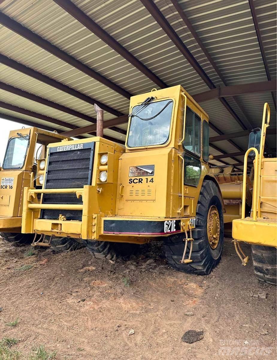 CAT 621E Skrejpre