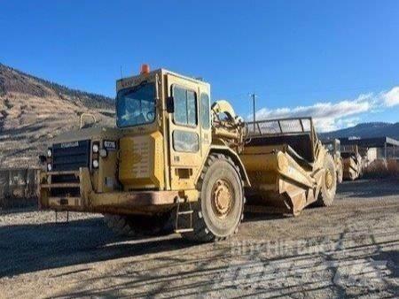 CAT 621G Skrejpre