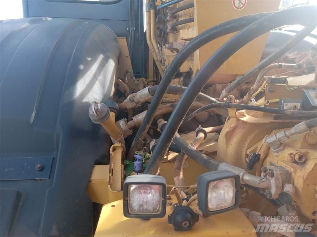 CAT 623K Skrejpre