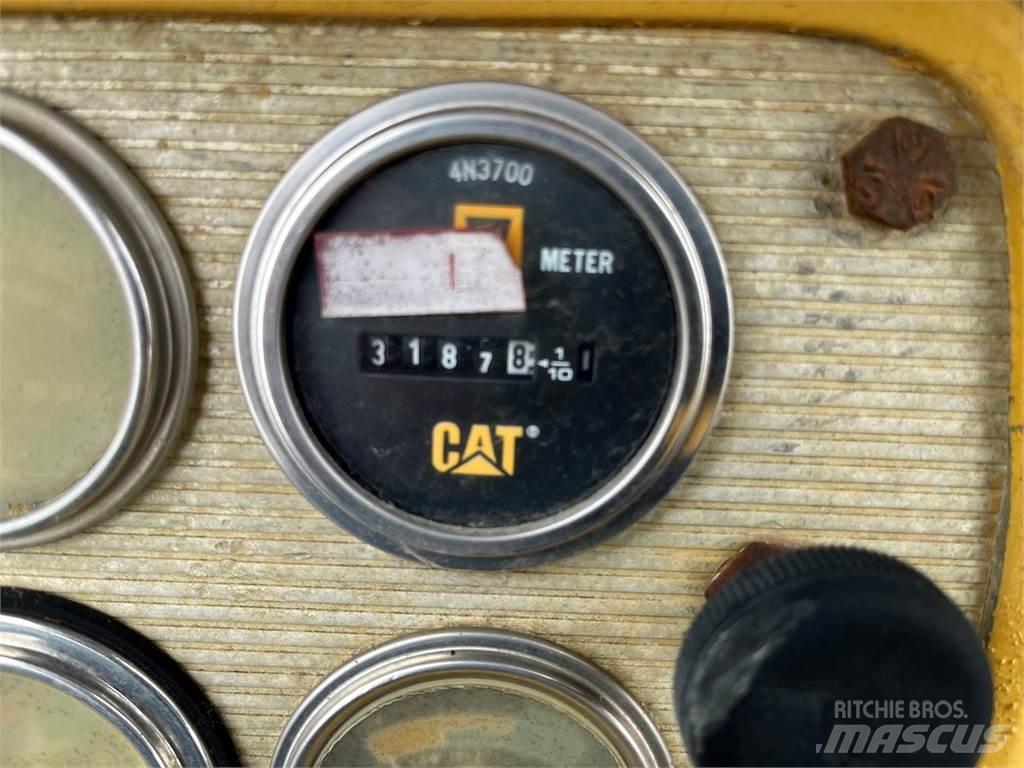 CAT 627B Skrejpre
