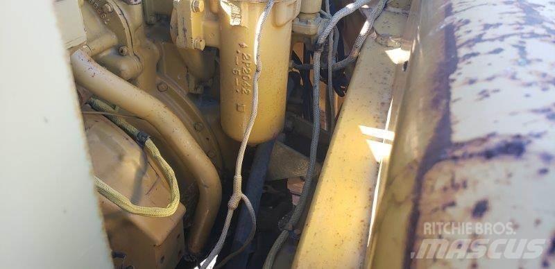CAT 627B Skrejpre