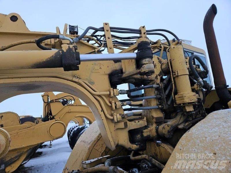 CAT 627B Skrejpre