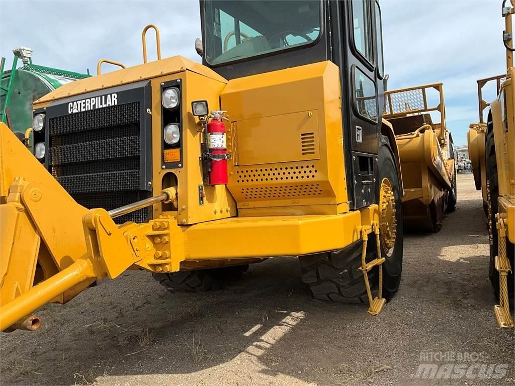 CAT 627G Skrejpre