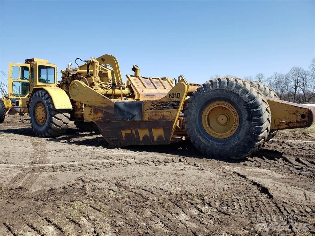 CAT 631D Skrejpre