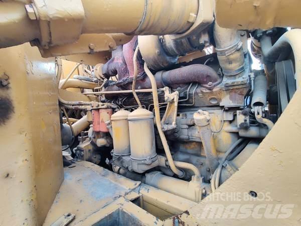 CAT 637C Skrejpre