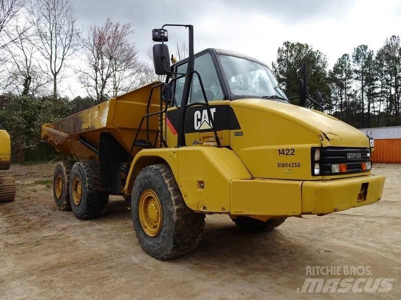 CAT 730 Kĺbové nákladné autá
