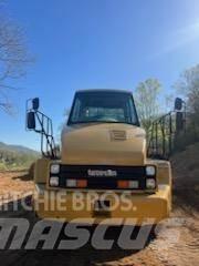 CAT 735 Dodávky