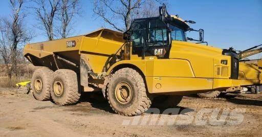 CAT 740GC Kĺbové nákladné autá