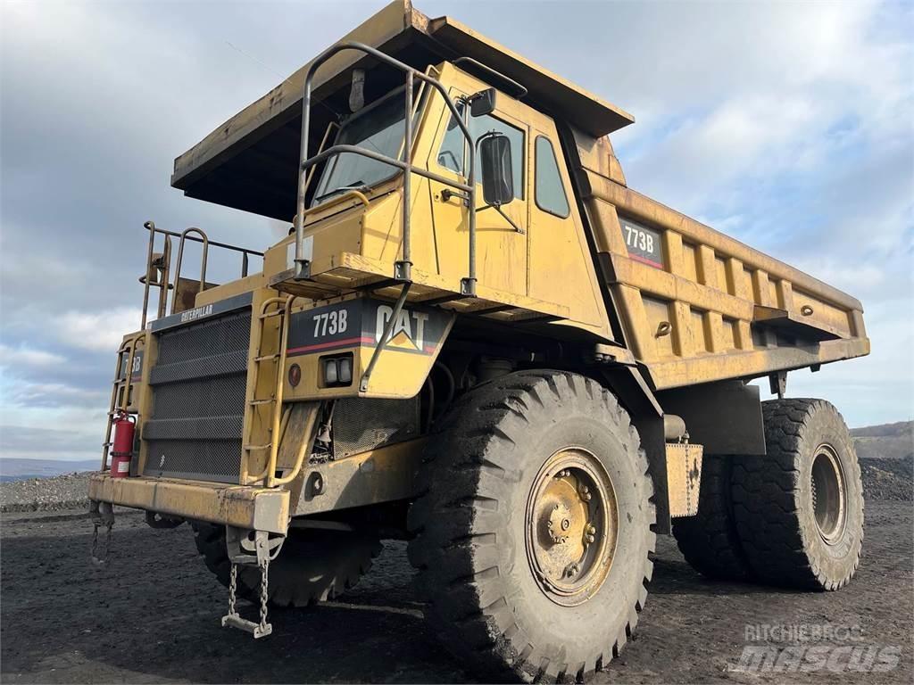 CAT 773B Kĺbové nákladné autá