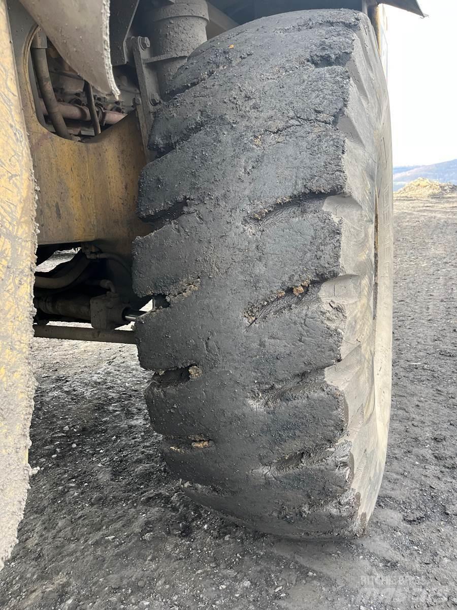 CAT 773B Kĺbové nákladné autá