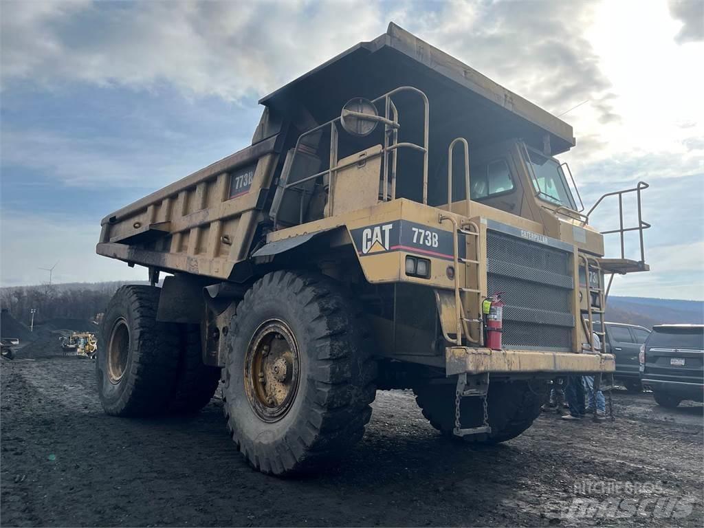 CAT 773B Kĺbové nákladné autá