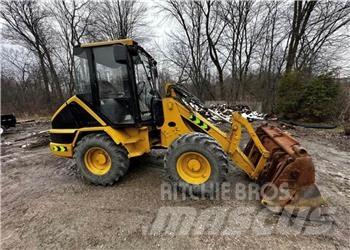 CAT 906 Kolesové nakladače