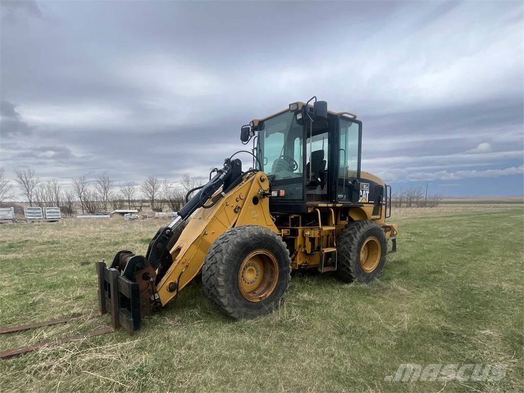 CAT 924G Kolesové nakladače