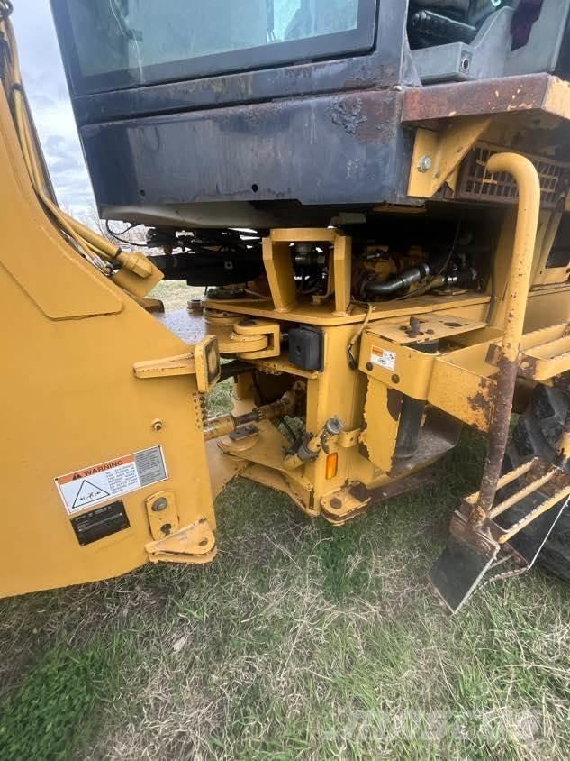 CAT 924G Kolesové nakladače