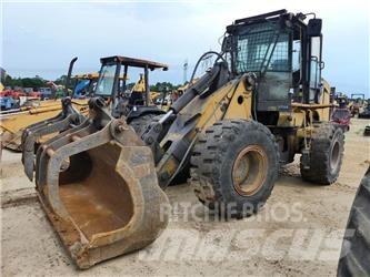 CAT 924H Kolesové nakladače
