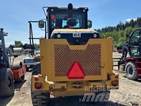 CAT 924K Kolesové nakladače