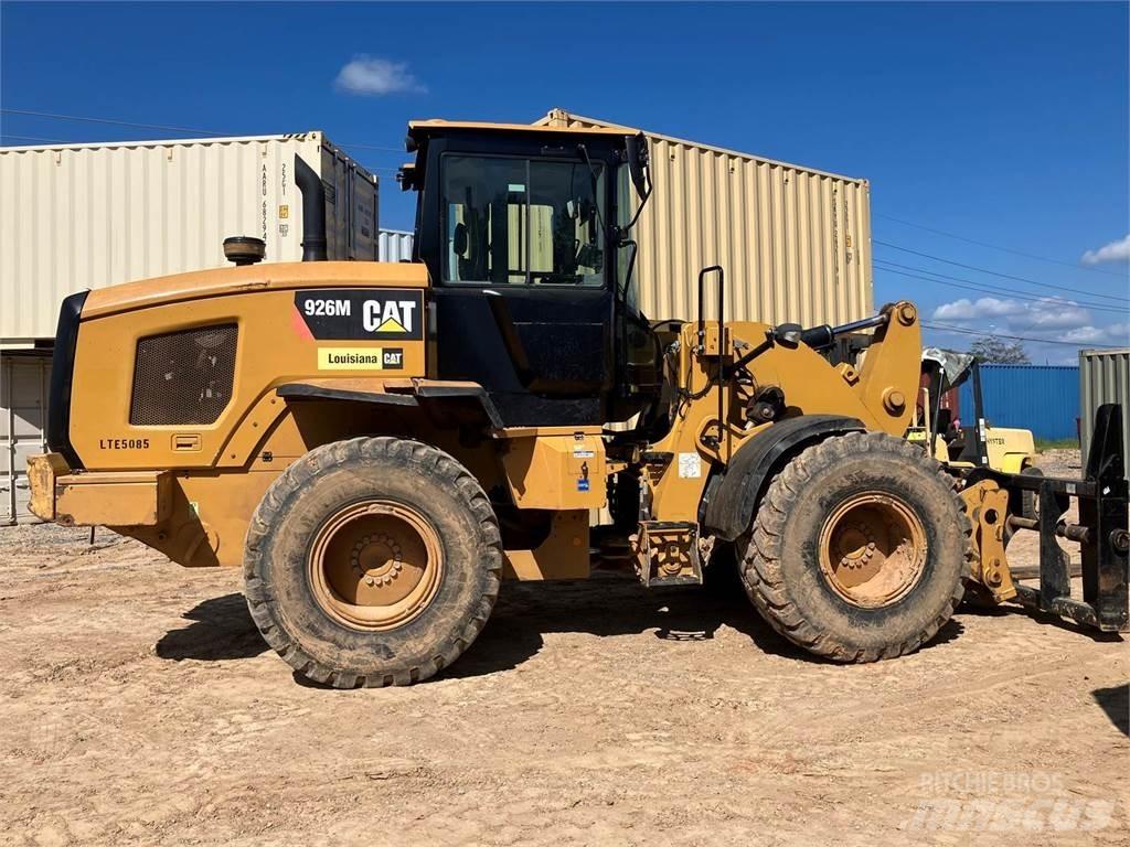 CAT 926M Kolesové nakladače