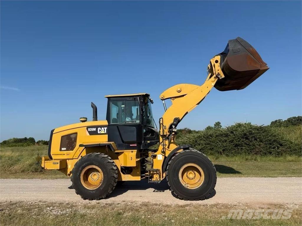 CAT 926M Kolesové nakladače
