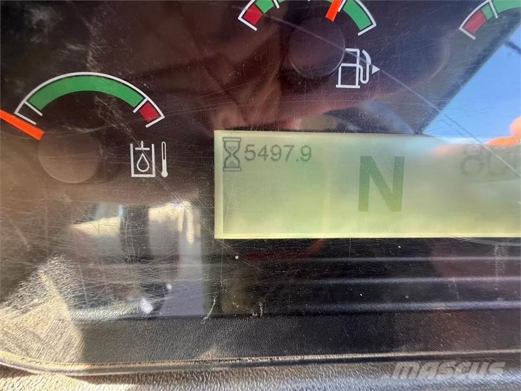 CAT 926M Kolesové nakladače