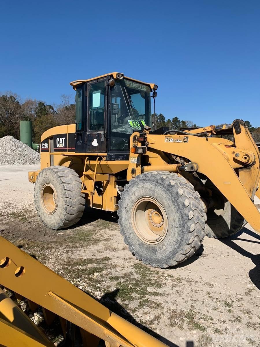 CAT 928G Kolesové nakladače