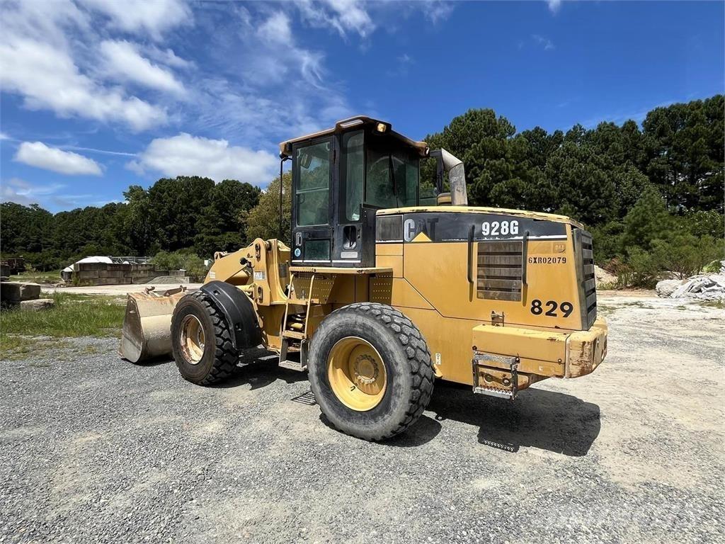 CAT 928G Kolesové nakladače