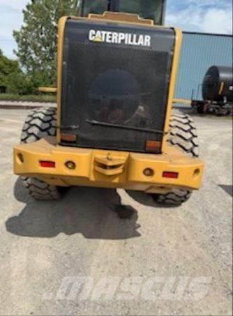 CAT 928HZ Kolesové nakladače