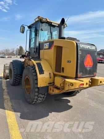 CAT 930H Kolesové nakladače