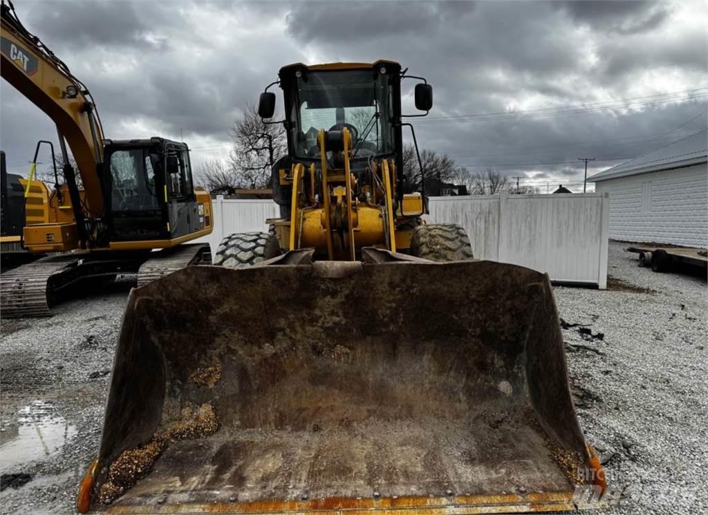 CAT 930K Kolesové nakladače