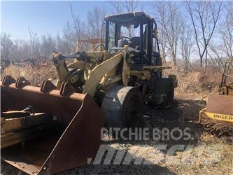 CAT 938G Kolesové nakladače
