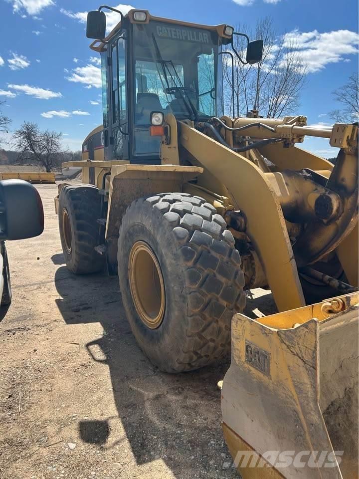 CAT 938G Kolesové nakladače